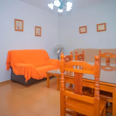 公寓 Con Balcones Y Aire Solo Familia Y Parejas 科尼尔-德拉弗龙特拉
